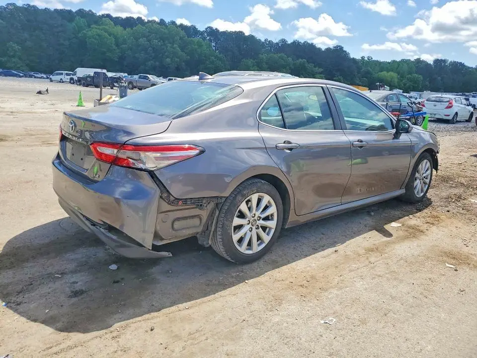 2019 TOYOTA CAMRY LE  
