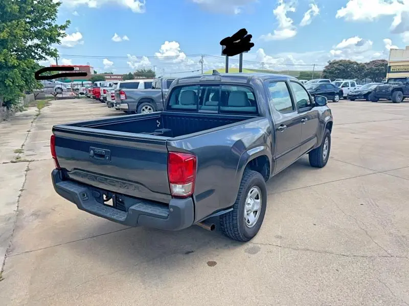 2018 TOYOTA TACOMA SR  