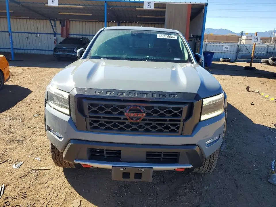 2024 NISSAN FRONTIER PRO-4X  
