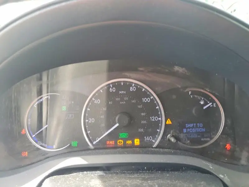 2013 LEXUS CT 200  