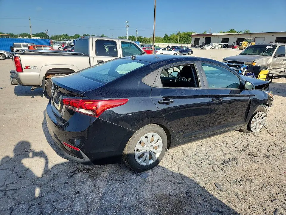 2021 HYUNDAI ACCENT SE  