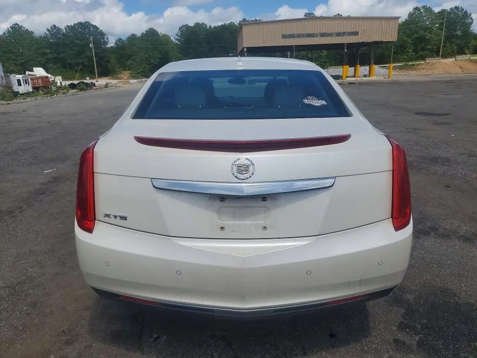 2014 CADILLAC XTS   