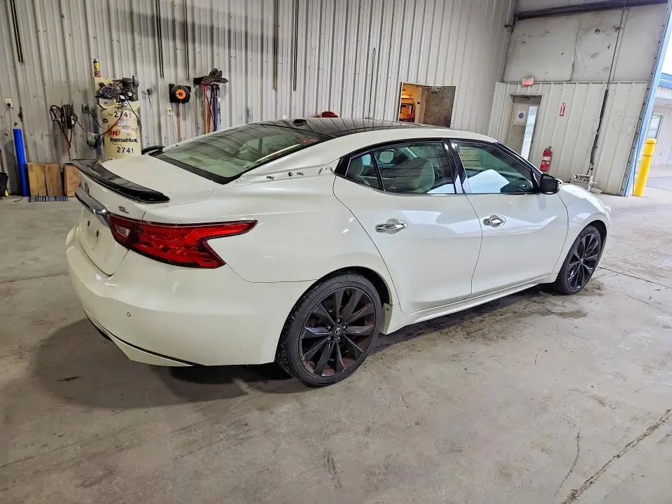 2016 NISSAN MAXIMA 3.5 SL  