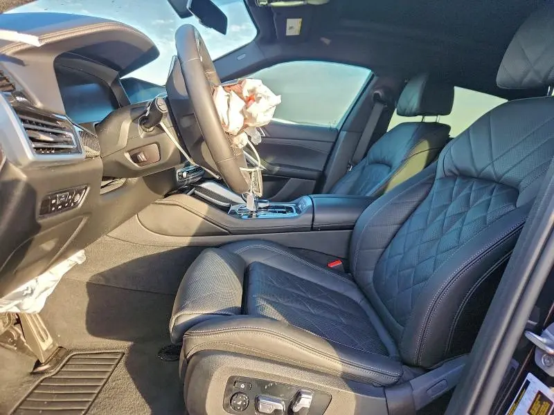2023 BMW X6 M50I  
