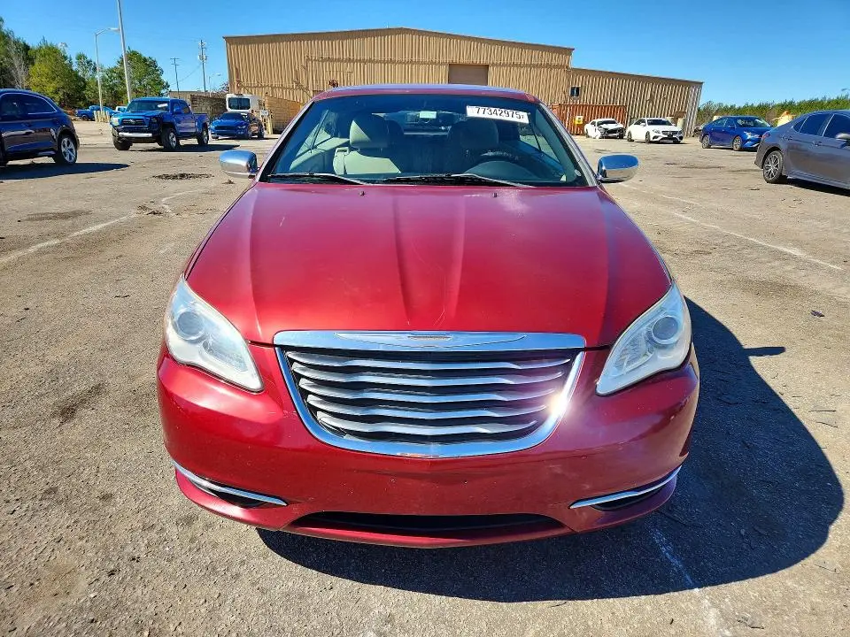 2013 CHRYSLER 200 LIMITED  