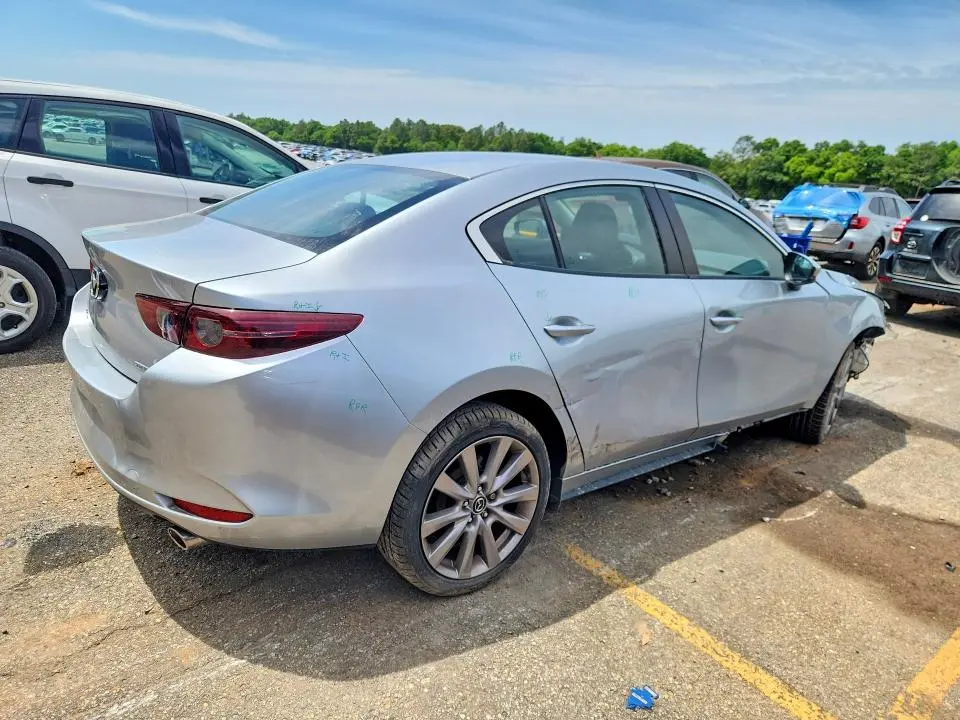 2021 MAZDA 3 SELECT  