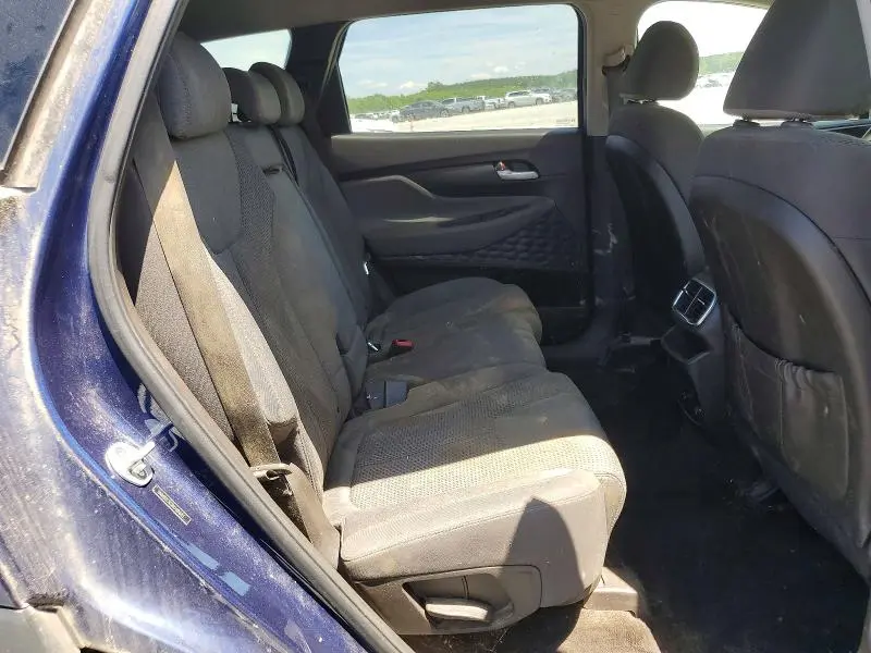 2019 HYUNDAI SANTA FE SE  