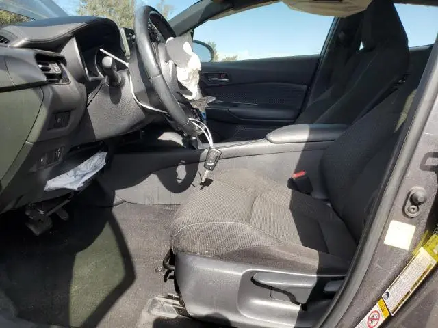 2018 TOYOTA C-HR XLE  