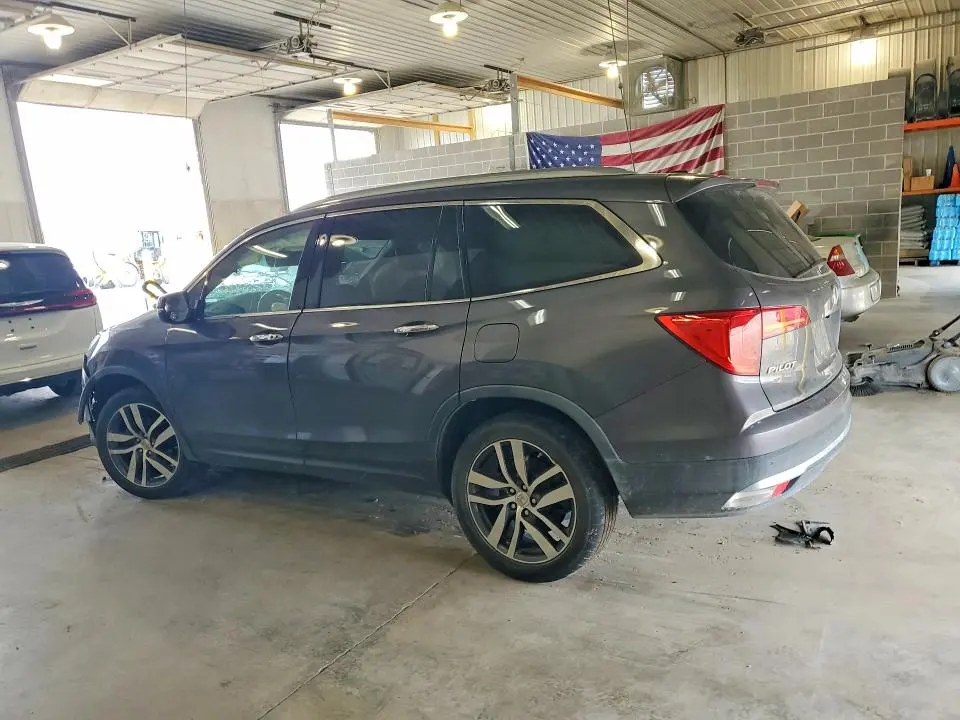 2016 HONDA PILOT TOURING  