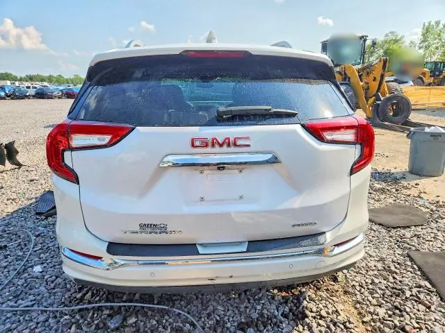 2022 GMC TERRAIN DENALI  