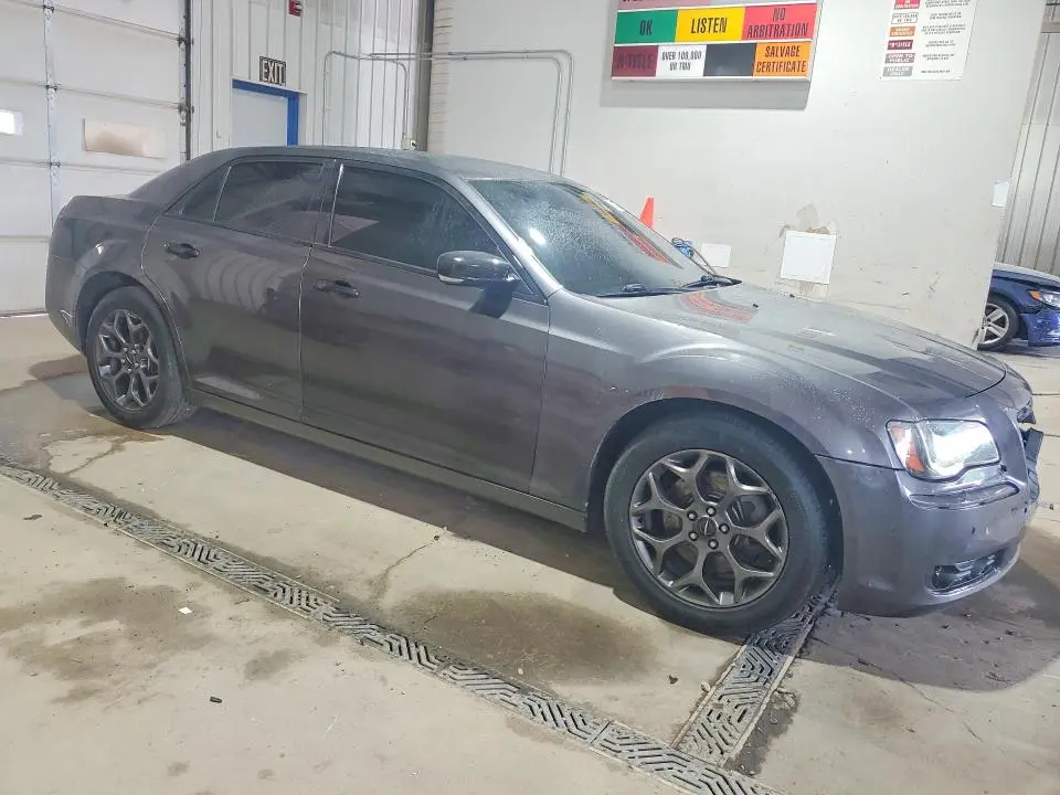 2014 CHRYSLER 300C   