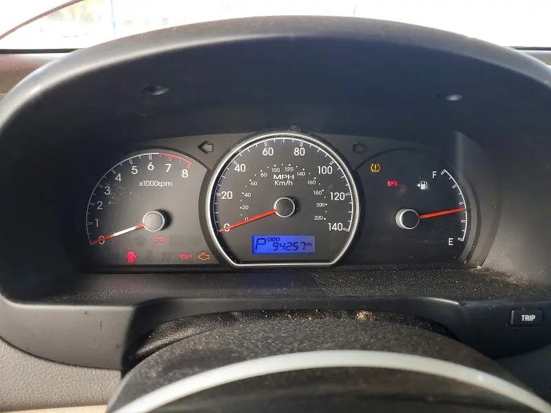 2010 HYUNDAI ELANTRA BLUE  