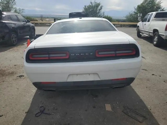 2016 DODGE CHALLENGER SXT  