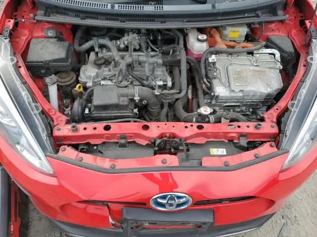 2018 TOYOTA PRIUS C   