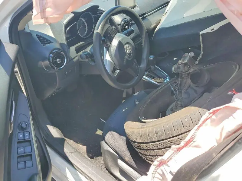 2017 TOYOTA YARIS IA BASE  