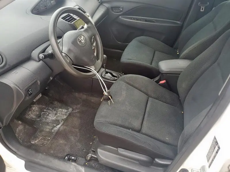 2012 TOYOTA YARIS 