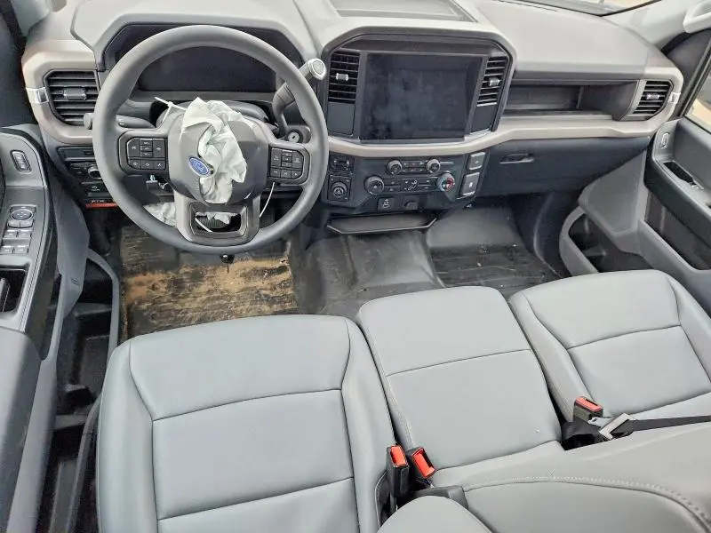 2025 FORD F150 XL  