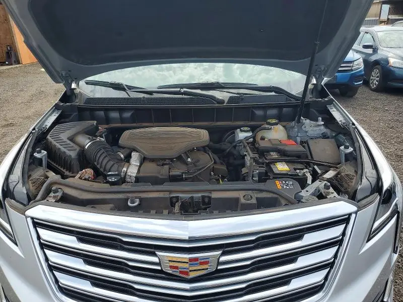 2019 CADILLAC XT5 LUXURY  