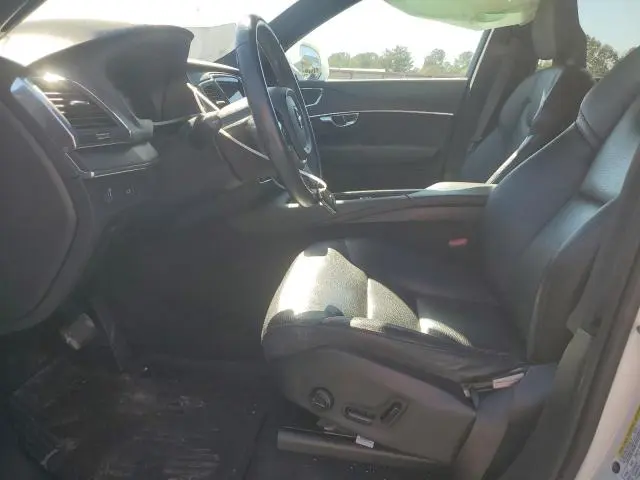 2020 VOLVO XC90 T6 MOMENTUM