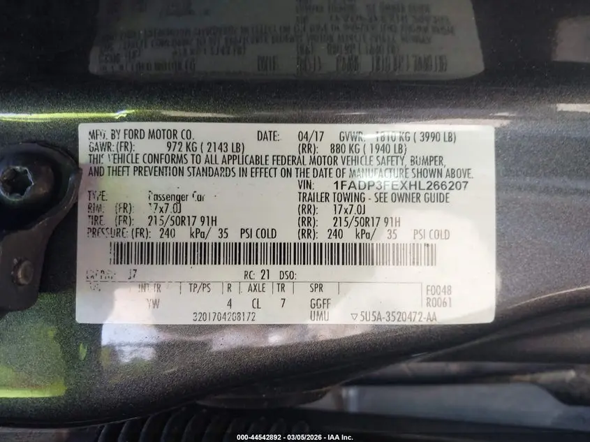 2017 FORD FOCUS SE