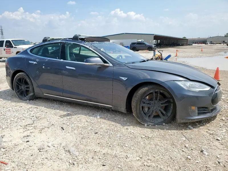 2015 TESLA MODEL S 70D  
