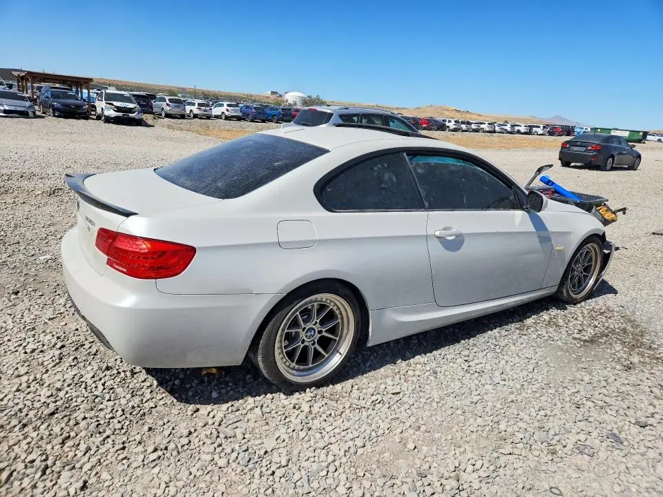 2011 BMW 335 I  