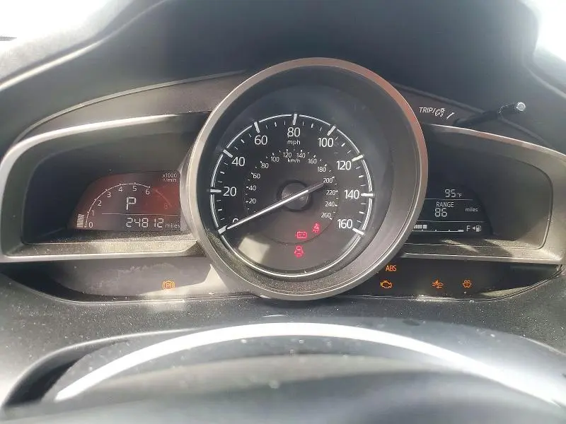 2018 MAZDA 3 TOURING  