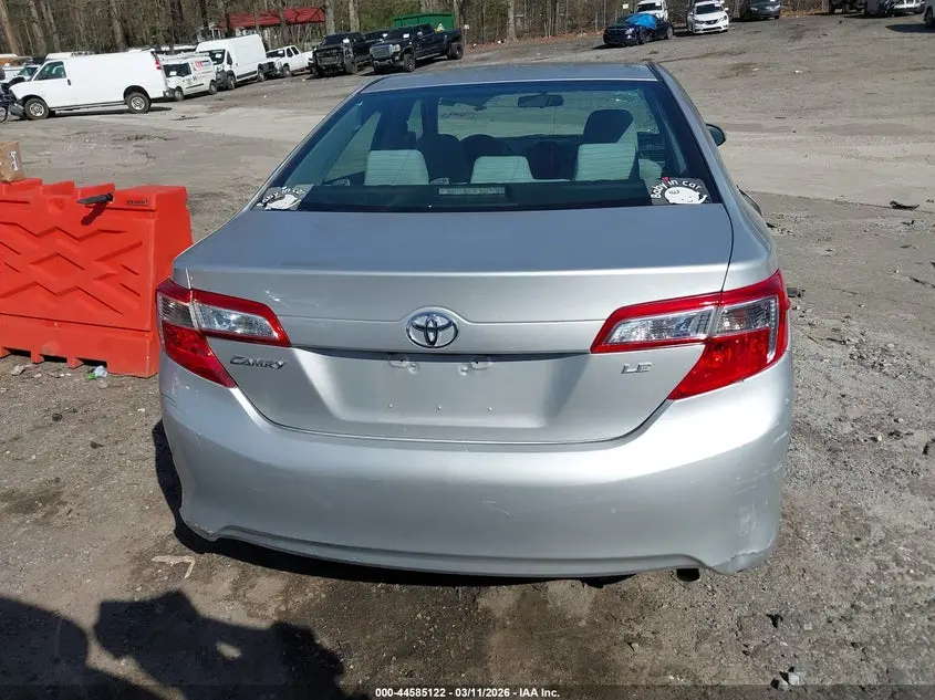 2014 TOYOTA CAMRY LE