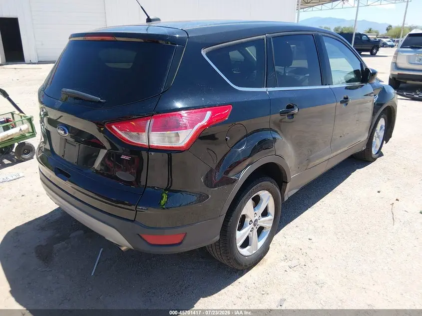 2016 FORD ESCAPE SE