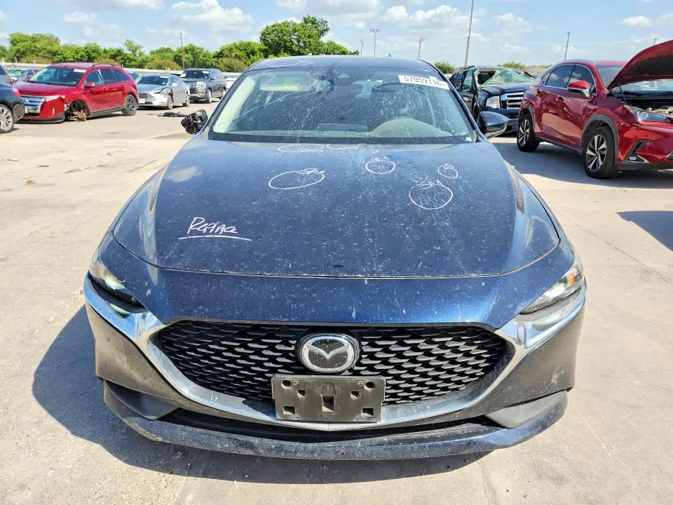 2021 MAZDA 3   