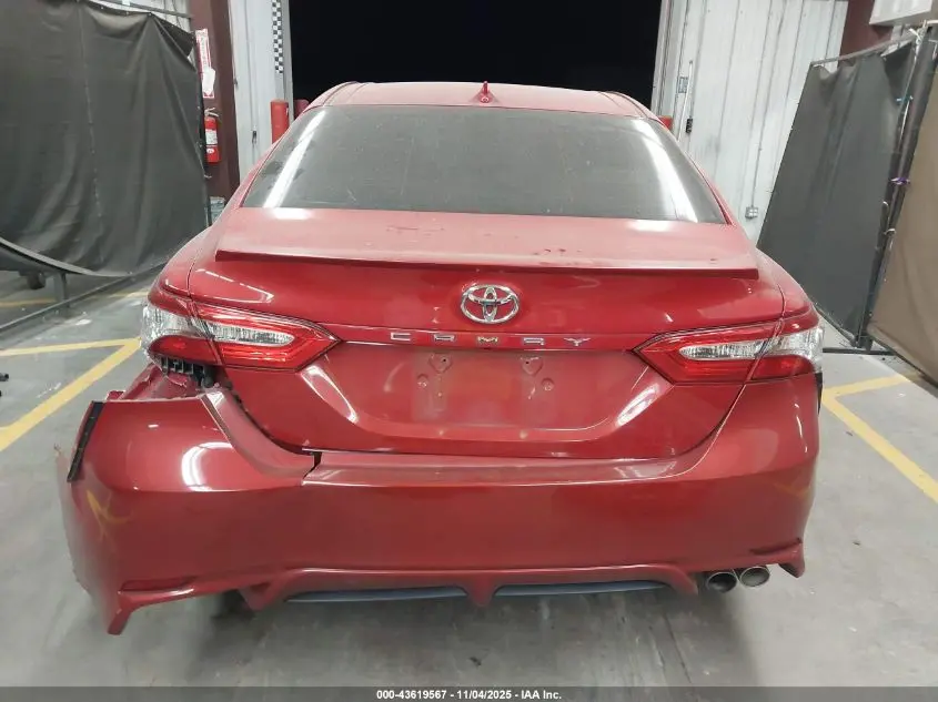2019 TOYOTA CAMRY SE