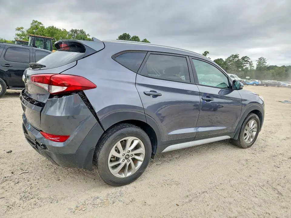2018 HYUNDAI TUCSON SEL PLUS  