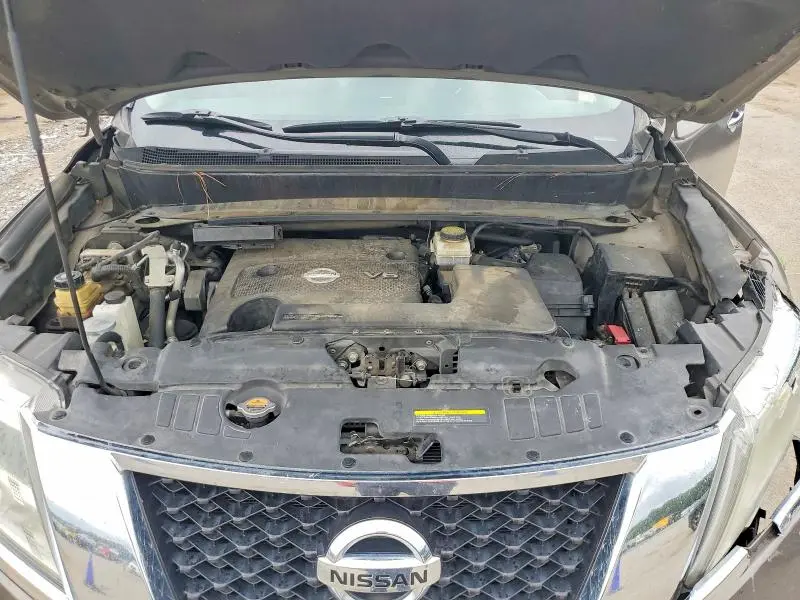 2013 NISSAN PATHFINDER S  