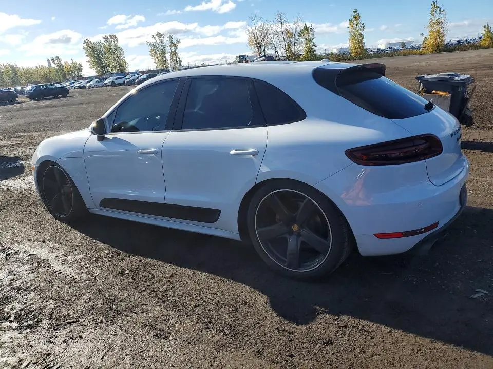 2018 PORSCHE MACAN GTS  