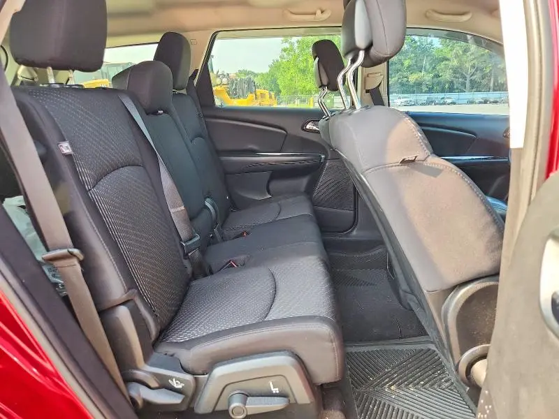 2013 DODGE JOURNEY SXT  