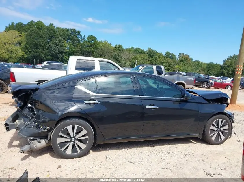 2022 NISSAN ALTIMA SL FWD