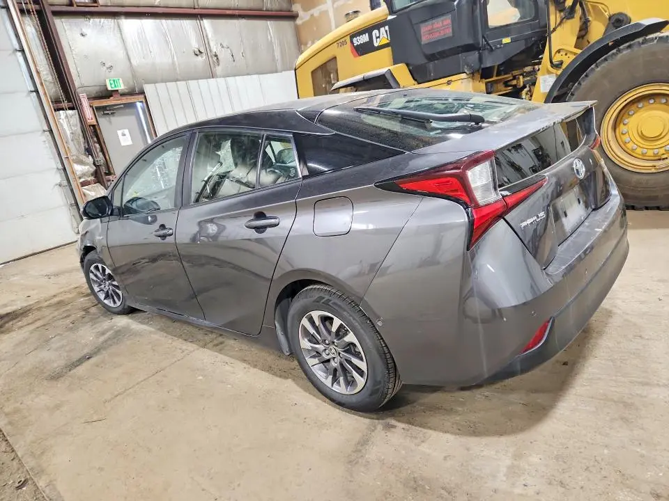 2021 TOYOTA PRIUS LIMITED  