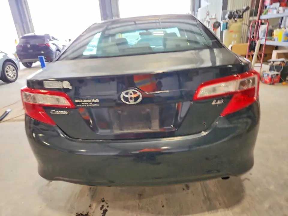 2012 TOYOTA CAMRY LE  