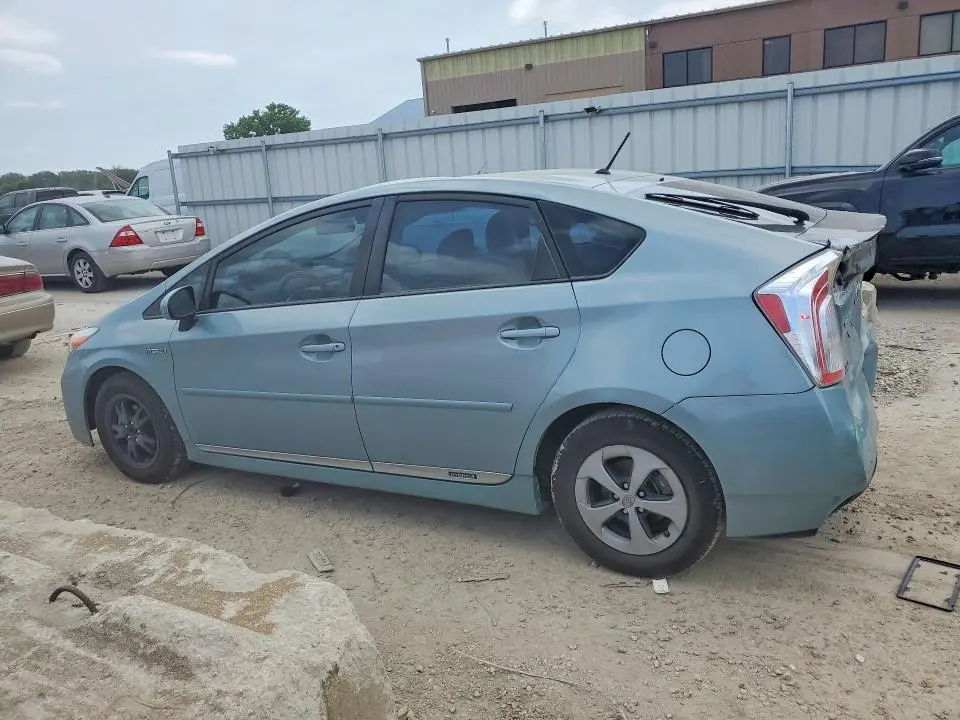 2015 TOYOTA PRIUS TWO  