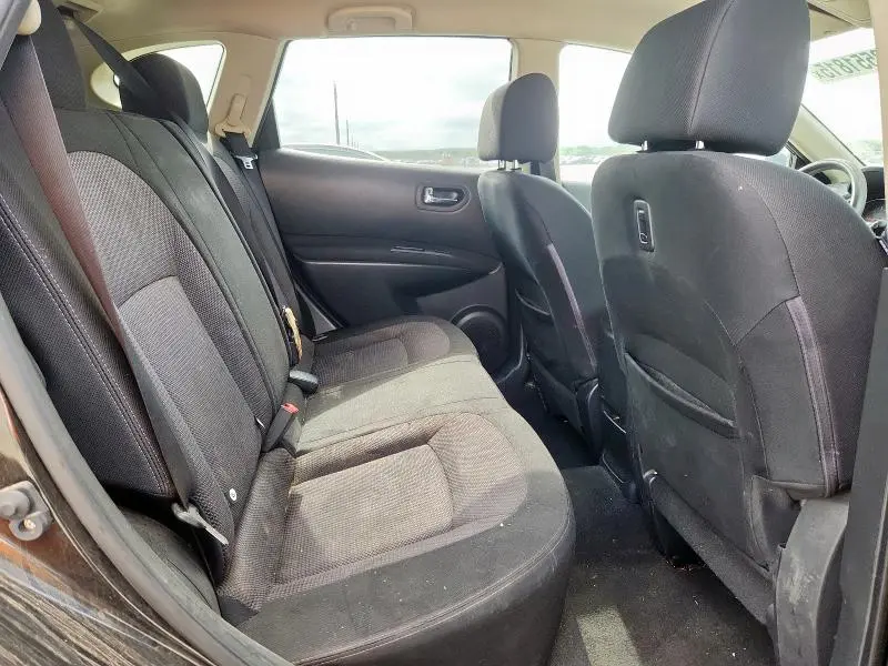 2012 NISSAN ROGUE S  