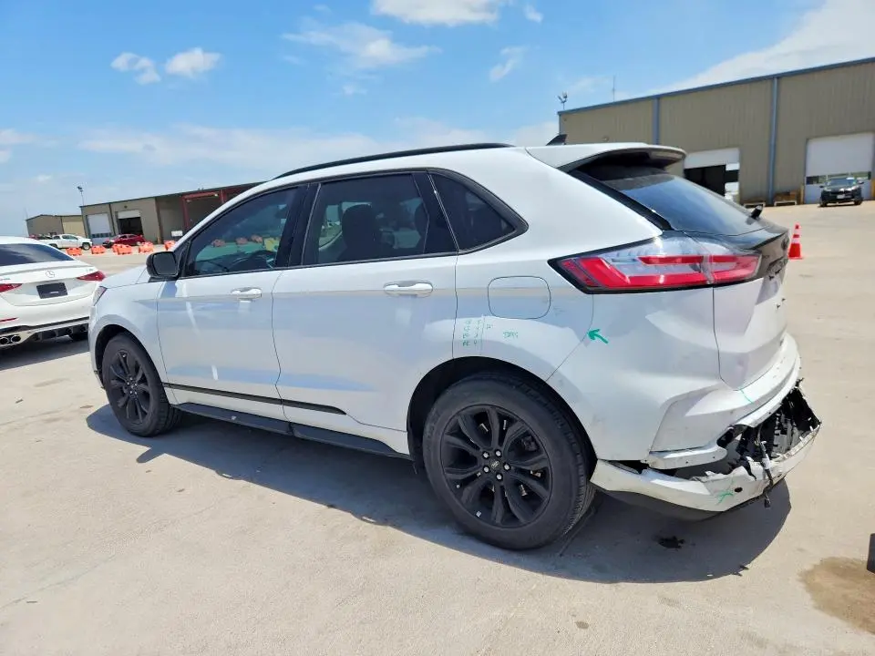 2024 FORD EDGE SE  