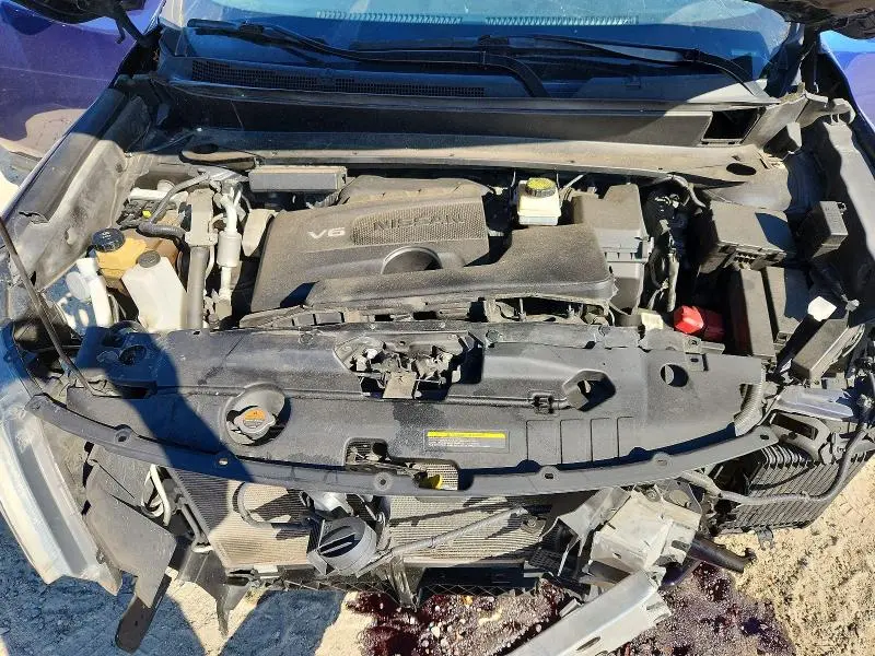 2019 NISSAN PATHFINDER SV  