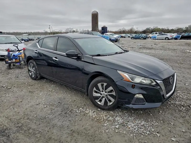 2019 NISSAN ALTIMA S  