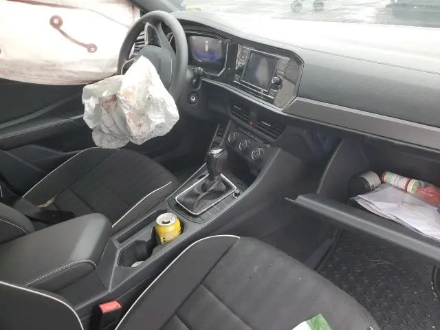 2023 VOLKSWAGEN JETTA SPORT  