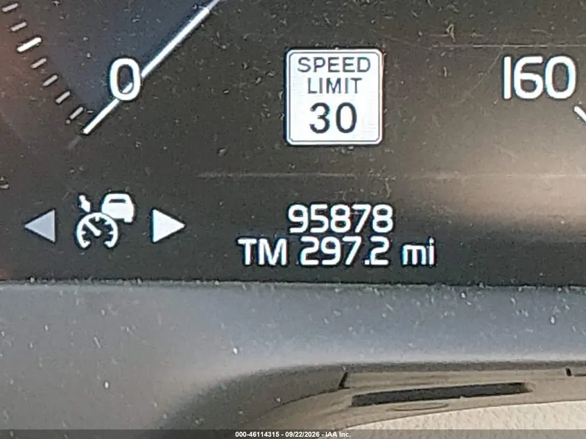 2020 VOLVO XC90 T6 MOMENTUM 7 PASSENGER