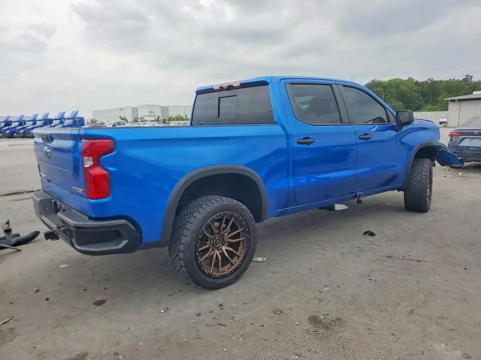 2023 CHEVROLET SILVERADO K1500 ZR2  