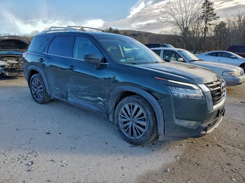 2023 NISSAN PATHFINDER SL  