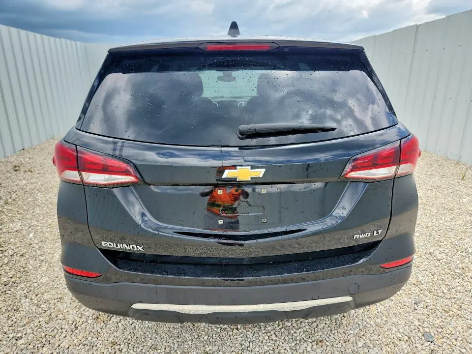 2022 CHEVROLET EQUINOX LT  
