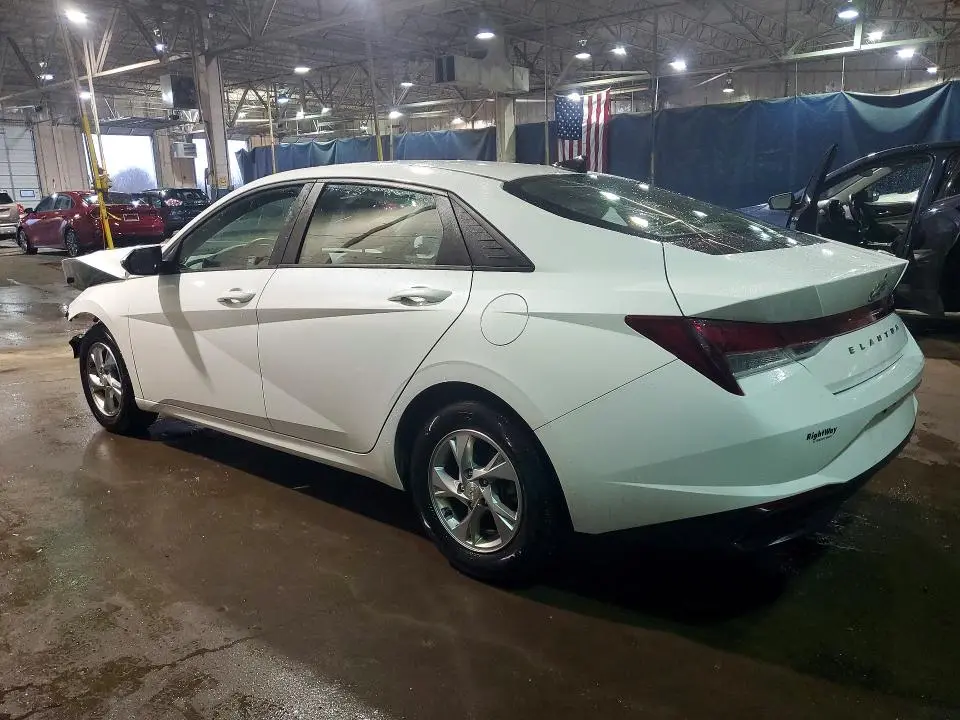 2021 HYUNDAI ELANTRA SE  