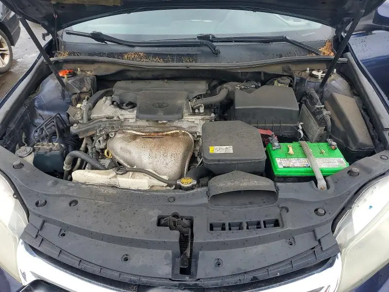 2015 TOYOTA CAMRY LE  